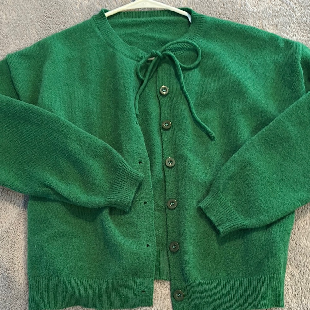 Green Women's cardigan Sweater